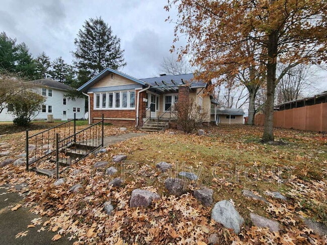 property at 235 S 24th St