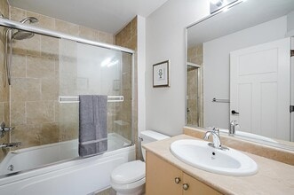 6763-6192 192 St in Surrey, BC - Building Photo - Building Photo