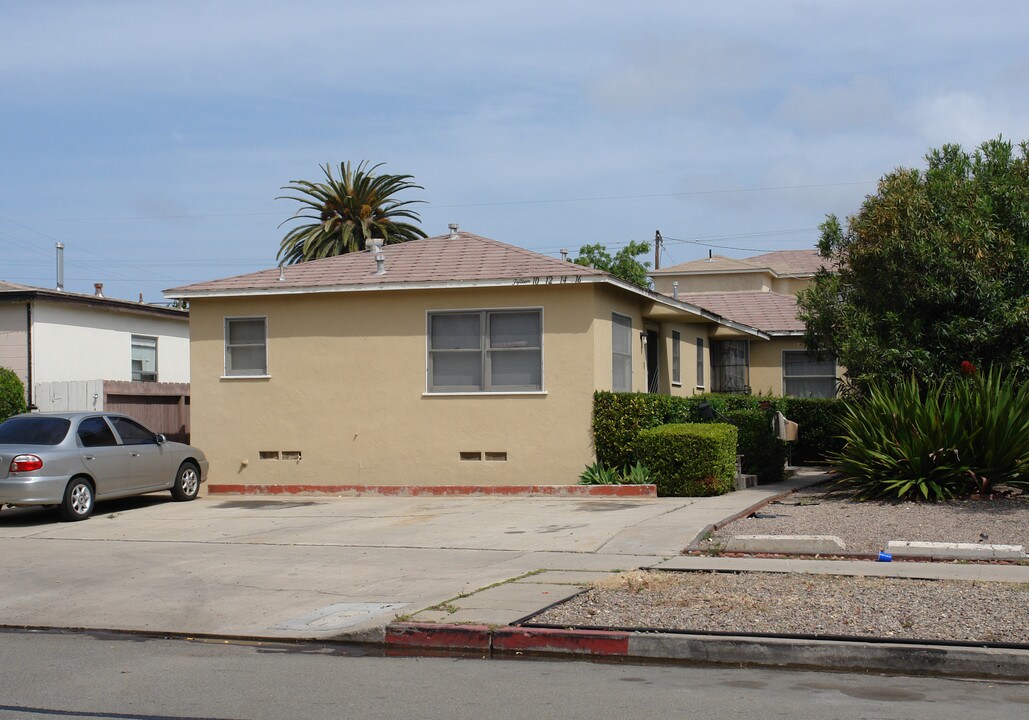 1510-1516 Diamond St in San Diego, CA - Building Photo