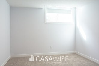 6531-6176 176 Ave NW in Edmonton, AB - Building Photo - Building Photo