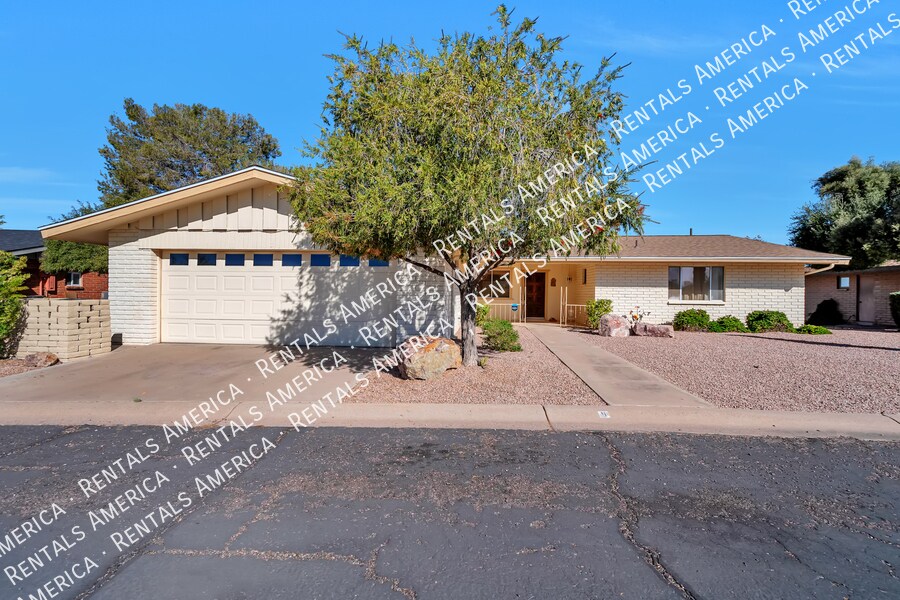 3650 E Quenton Dr in Mesa, AZ - Building Photo