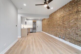 1556 W Juneway Terrace in Chicago, IL - Foto de edificio - Building Photo