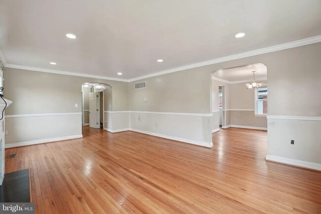 property at 4301 Ord St NE