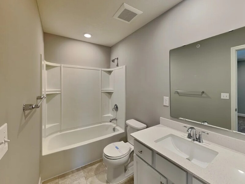 1217 Upper 142nd St E in Rosemount, MN - Building Photo