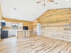 157 Hill Country Cabin Ln in Harper, TX - Building Photo - Building Photo