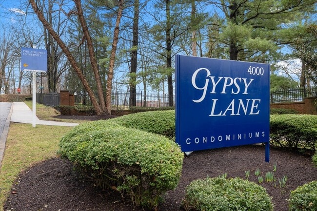 property at 4000 Gypsy Ln