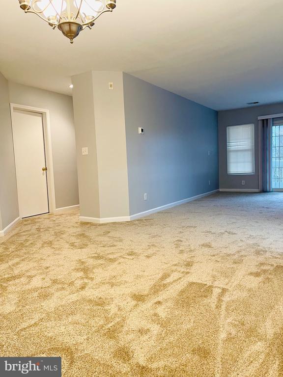 4215 Mozart Brigade Ln in Fairfax, VA - Building Photo - Building Photo