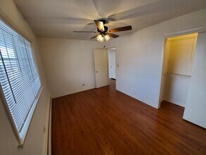 Tiffany Lake in Antioch, IL - Foto de edificio - Building Photo