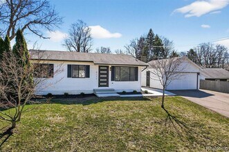 4171 Mapleleaf Rd in Waterford Township, MI - Building Photo - Building Photo