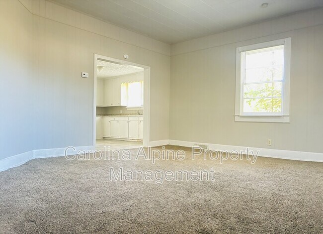 801 W 2nd Ave in Gastonia, NC - Building Photo - Building Photo