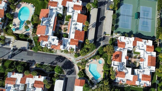 250 E San Jose Rd, Unit 61 in Palm Springs, CA - Foto de edificio - Building Photo