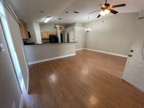 6862 Sagebrush Ln in Milton, FL - Foto de edificio - Building Photo