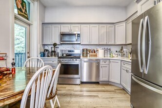 1000 Park Ave in Hoboken, NJ - Building Photo - Building Photo