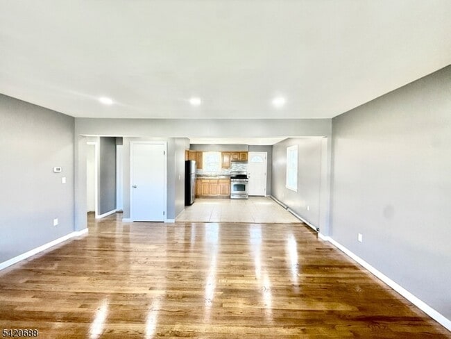 30 Cottage Pl in Garfield, NJ - Building Photo - Building Photo