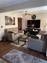 630 Longfellow Dr in Branford, CT - Building Photo - Building Photo