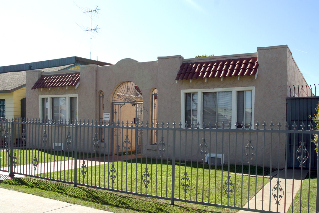 1335 Junipero Ave in Long Beach, CA - Building Photo