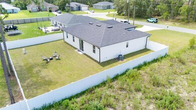 7439 SW 130th Ln in Ocala, FL - Building Photo - Building Photo