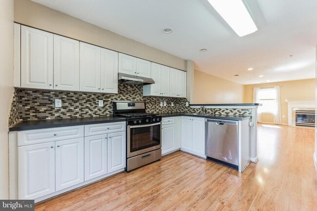 1903 Pawlet Dr in Crofton, MD - Building Photo - Building Photo