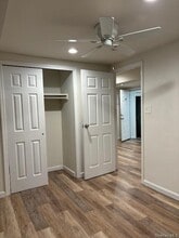 28 W Neck Rd in Huntington, NY - Building Photo - Building Photo