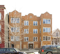 2641 N Fairfield Ave Apartments