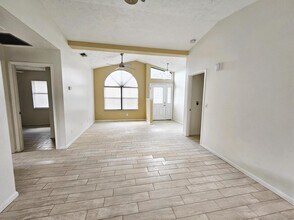 367 NW Placid Ave in Port St. Lucie, FL - Building Photo - Building Photo