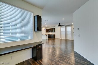 8039 Kemblefield Ave in Las Vegas, NV - Building Photo - Building Photo
