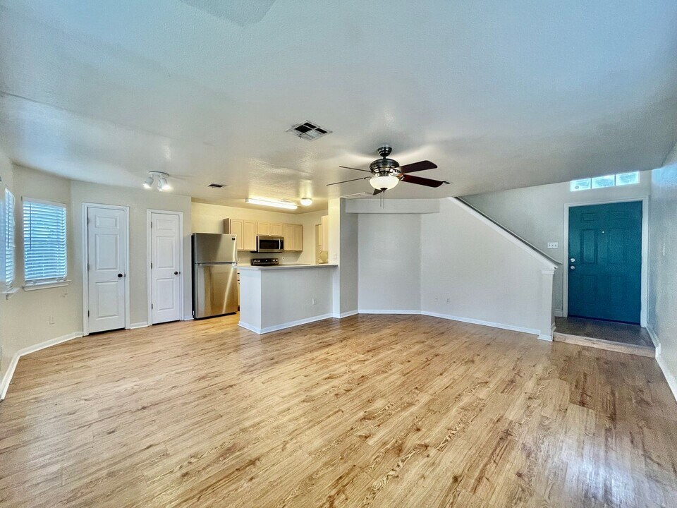 858 Sagewood Trail in San Marcos, TX - Building Photo