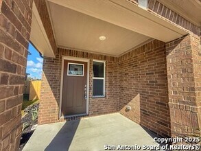 108 Bass Ln in New Braunfels, TX - Building Photo - Building Photo