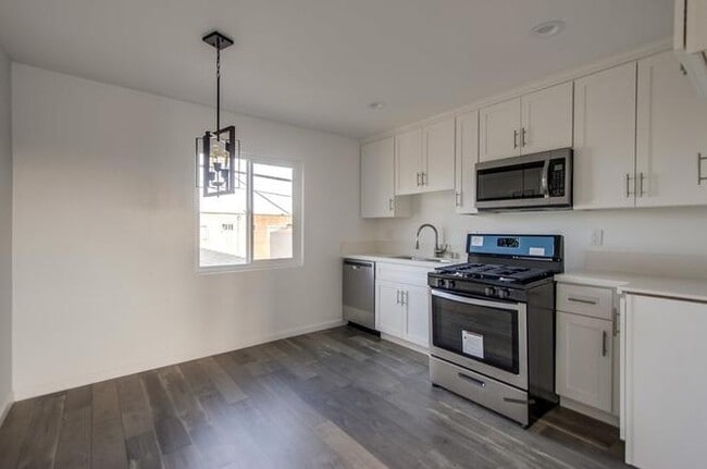 4435 35th St, Unit 4435 35th Street