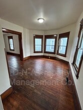 587 N Courtland St in East Stroudsburg, PA - Building Photo - Building Photo