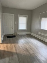 1056 Olmstead Ave in Columbus, OH - Building Photo - Building Photo