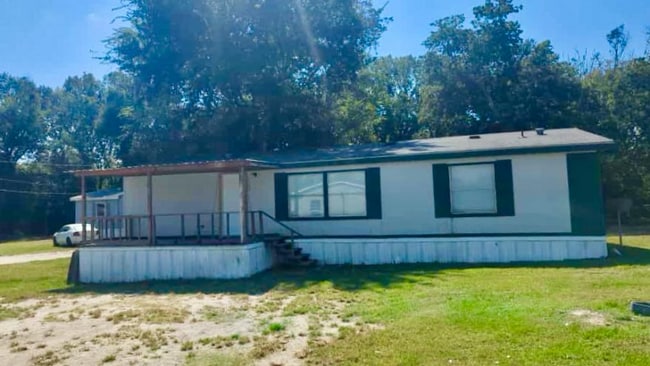 114B Ava Ln in Trinity, TX - Building Photo - Building Photo