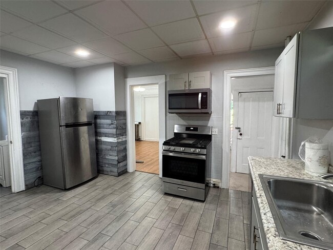 14 Conklin St in Poughkeepsie, NY - Building Photo - Building Photo