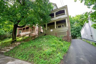 716 Euclid Ave in Syracuse, NY - Building Photo