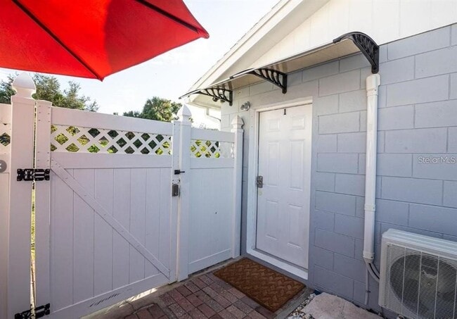 111 Cuautla Way in Kissimmee, FL - Building Photo - Building Photo