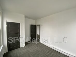 29 W 3rd St in Waynesboro, PA - Building Photo - Building Photo