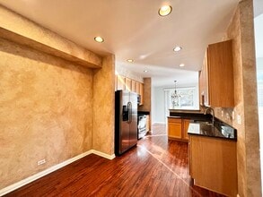 2936 Kentshire Cir in Naperville, IL - Building Photo - Building Photo