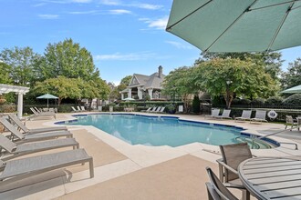 Hawthorne at the Carlyle in Greenville, SC - Foto de edificio - Building Photo