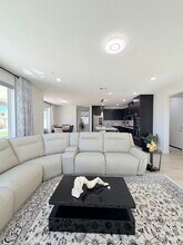 5396 High Vly Ln in Antioch, CA - Building Photo - Building Photo