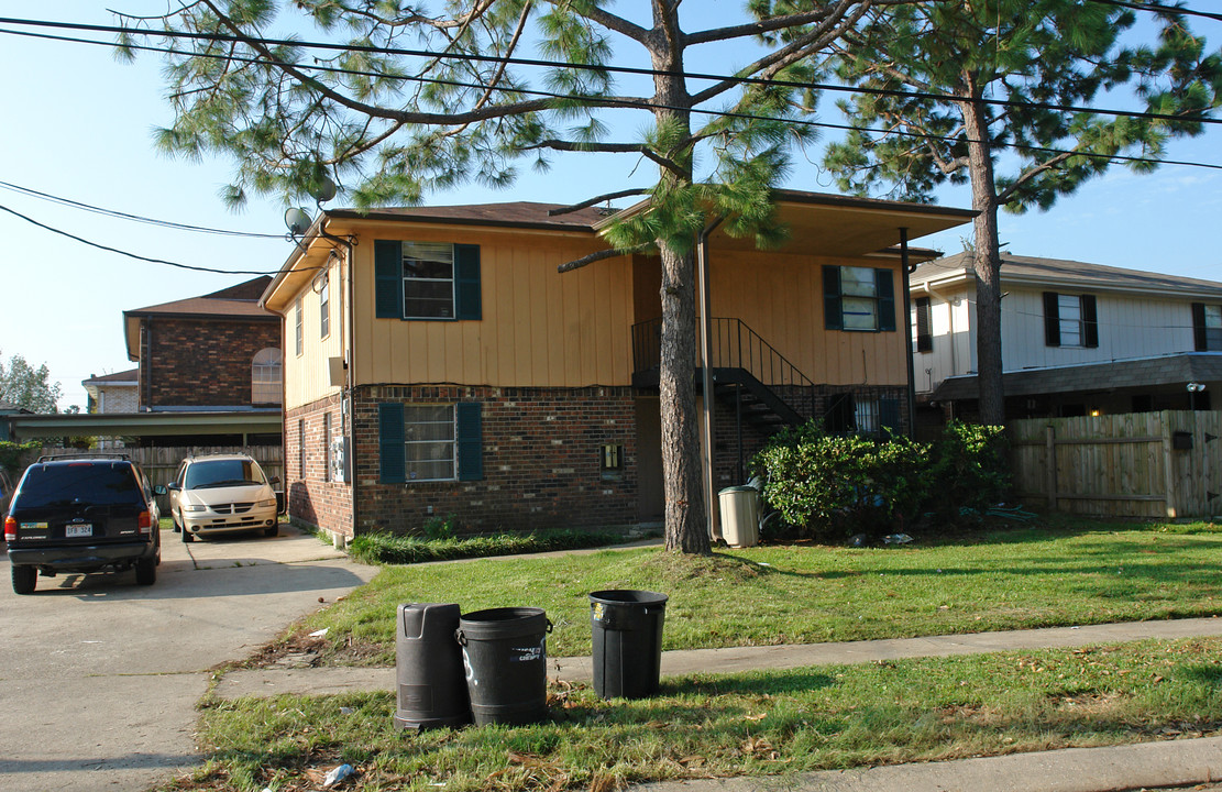 5138 Murphy Dr in Metairie, LA - Foto de edificio