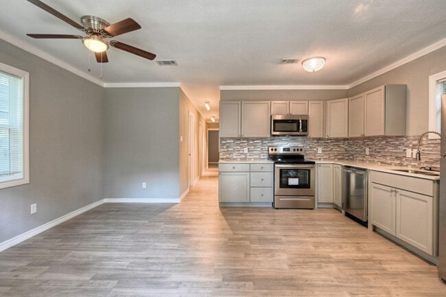 property at 10157 Barberry St