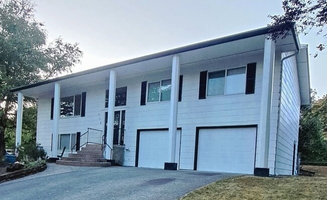 property at 206 NE 127th St