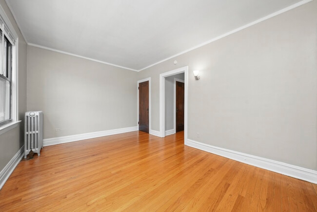 1939 Grove Ave in Berwyn, IL - Building Photo - Building Photo