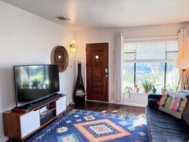 3004 E 18th St in Austin, TX - Building Photo