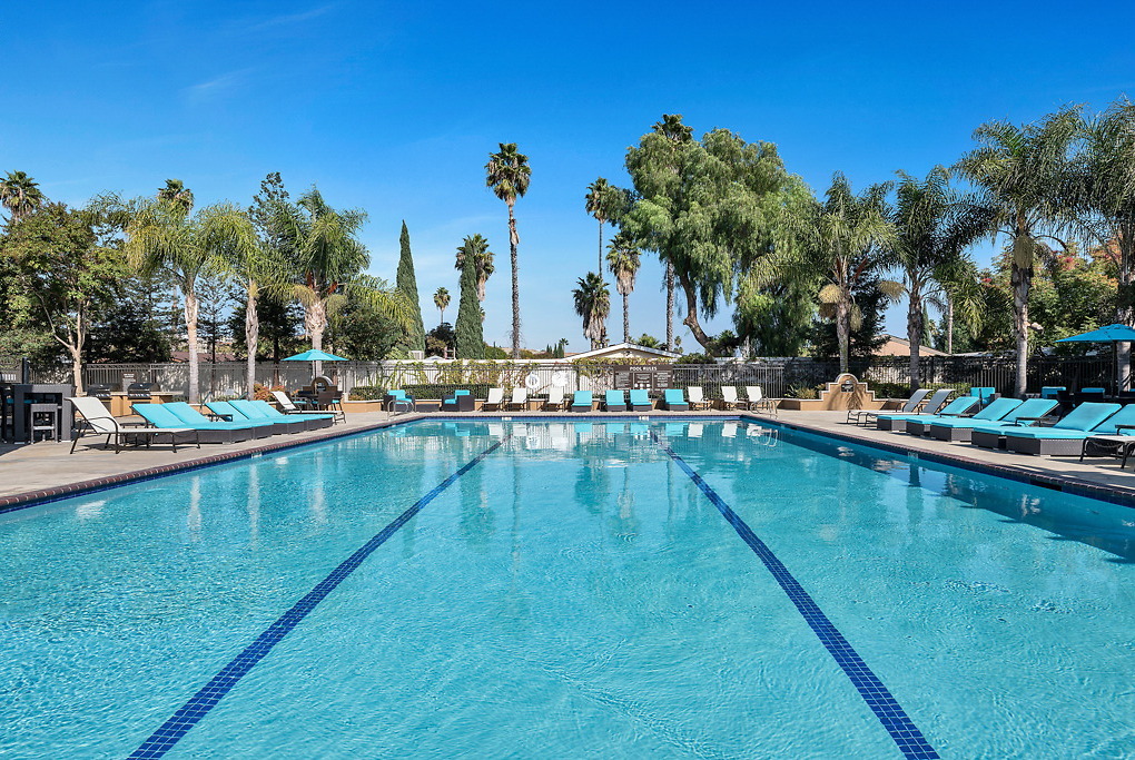 Bella Villagio in San Jose, CA - Building Photo
