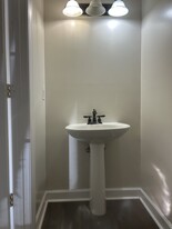 1302 Farrington Way in Columbia, SC - Building Photo