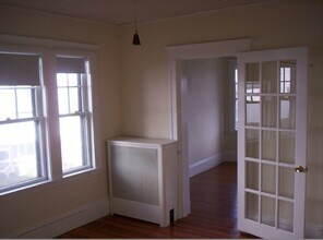 344 Cornell St, Unit 1 in Boston, MA - Building Photo - Building Photo
