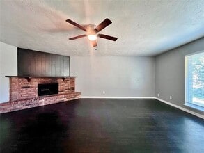 7309 Ashcrest Ln in Dallas, TX - Building Photo - Building Photo