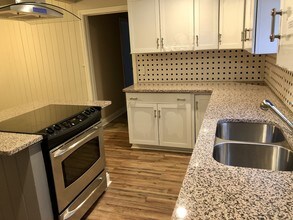 1803 Trogdon St in Greensboro, NC - Building Photo - Building Photo