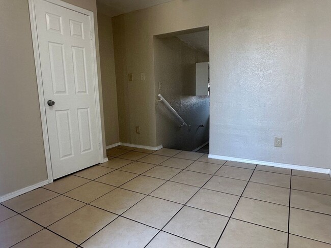 209 Ferguson Ave in Bakersfield, CA - Building Photo - Building Photo